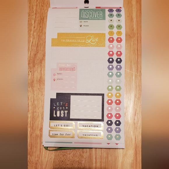 1281 Travel Stickers New - Picture 5 of 11